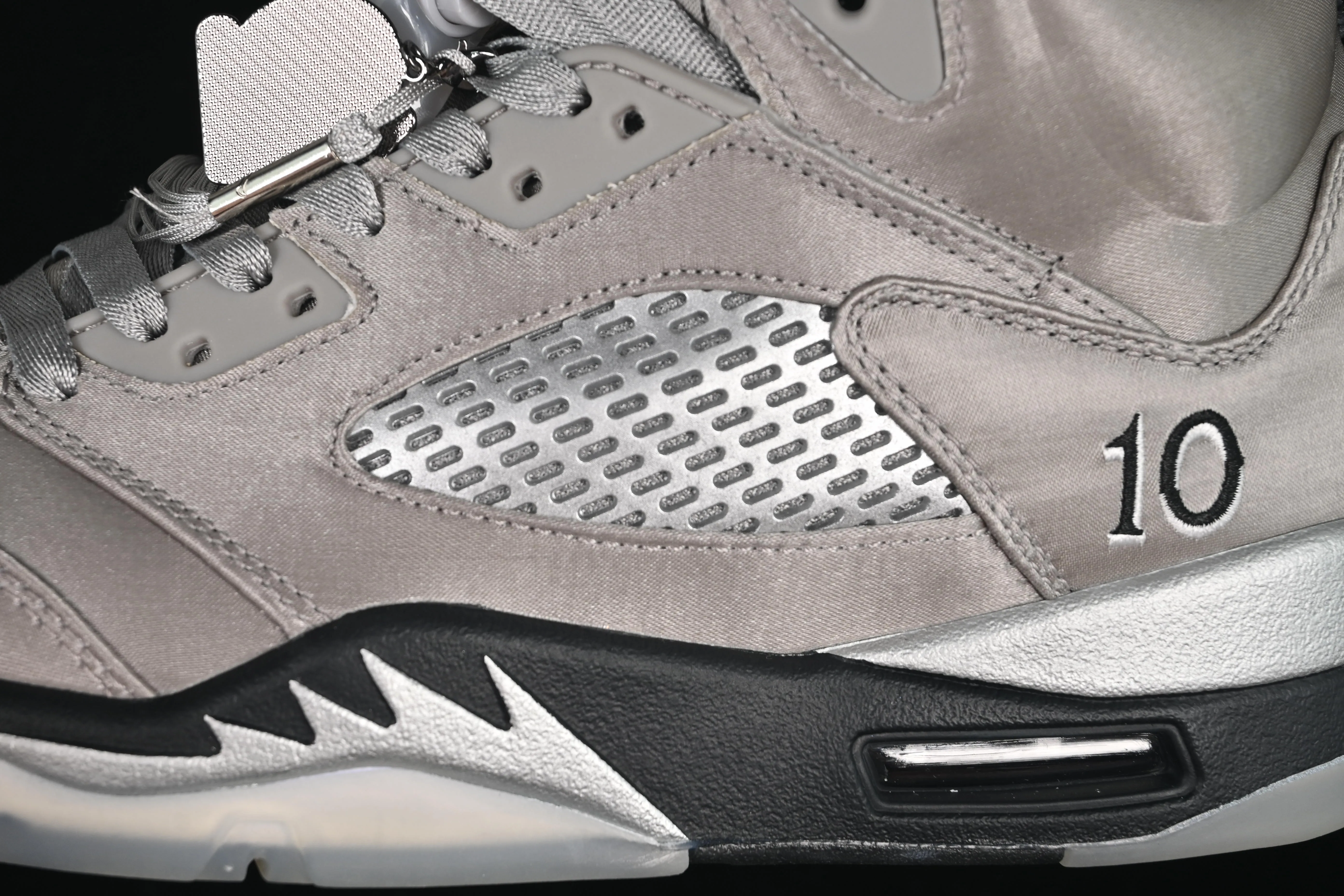 All categories Air Jordan Jordan series basketball shoes Air Jordan 5 Air Jordan 5 Retro "Wings" AJ5 Joe 5 silver silk IO2038-001
